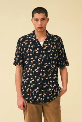 BERNARDO SS SHIRT - NAVY FLORAL