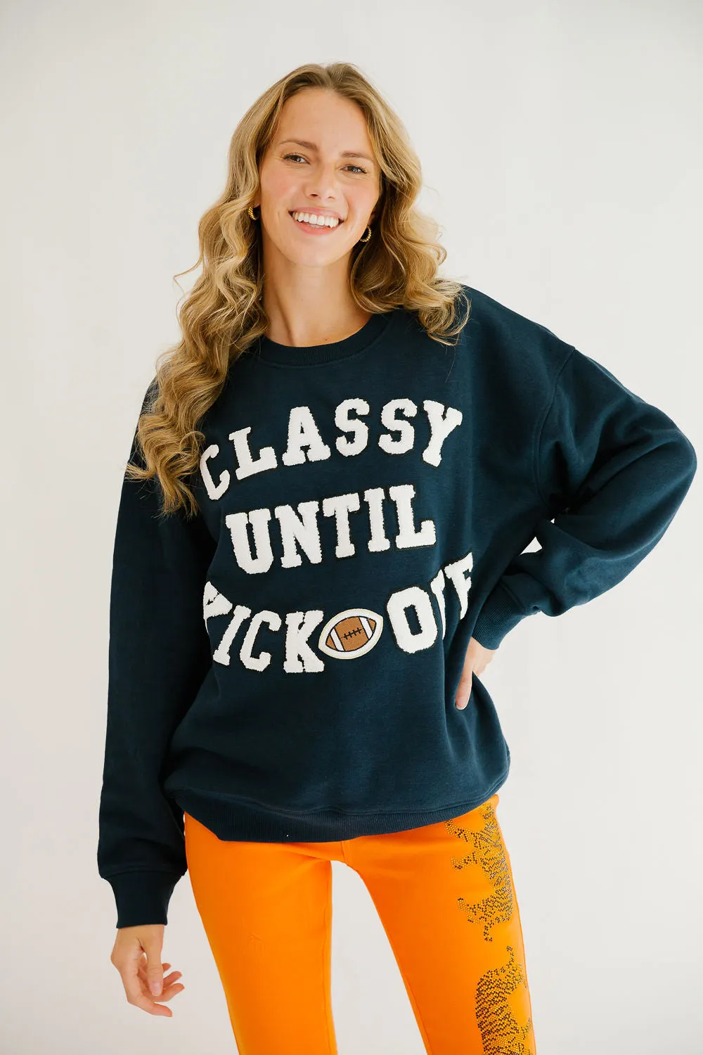 CLASSY UNTIL KICKOFF PULLOVER