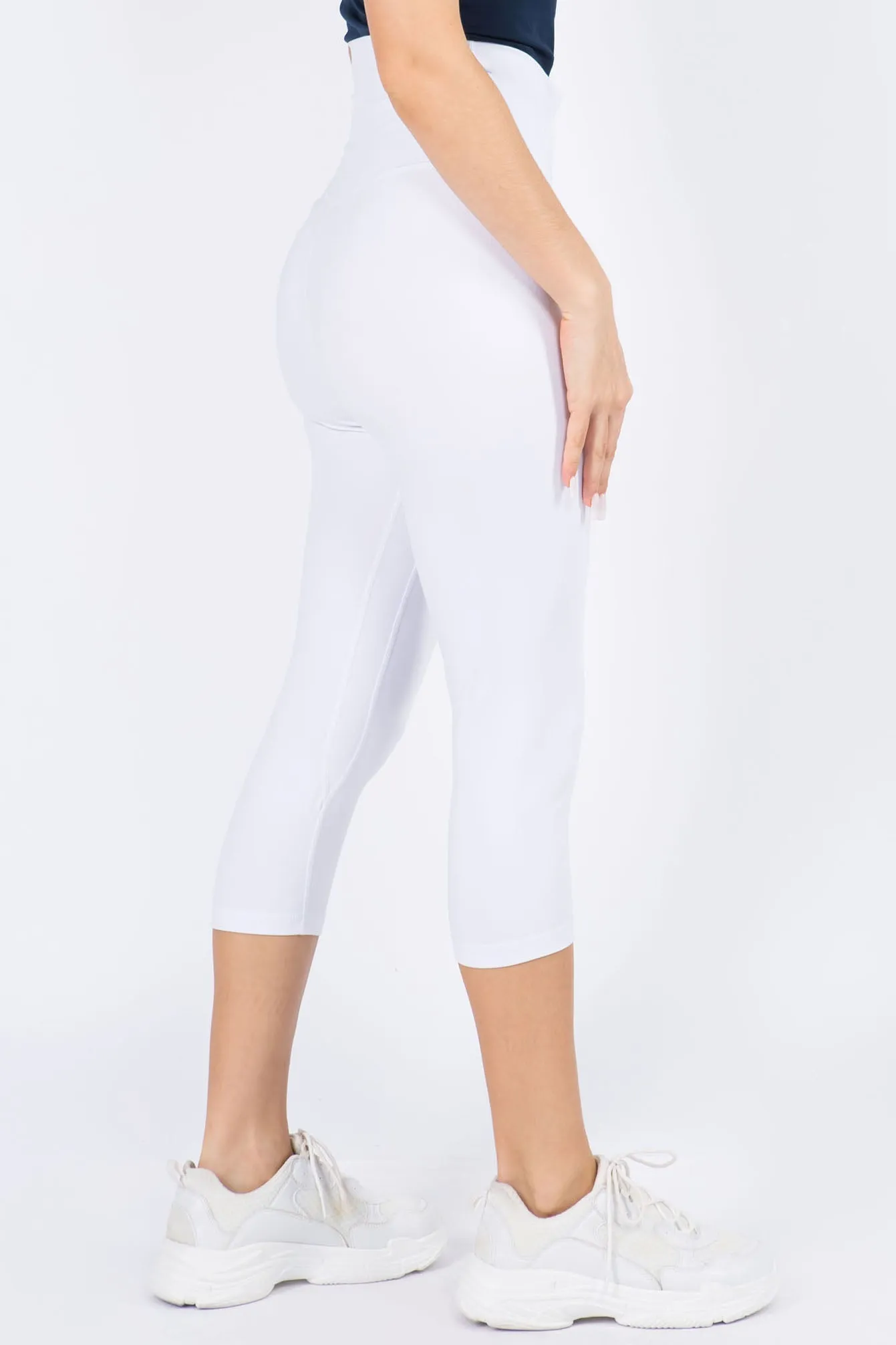 High-Rise Essential Capri Leggings