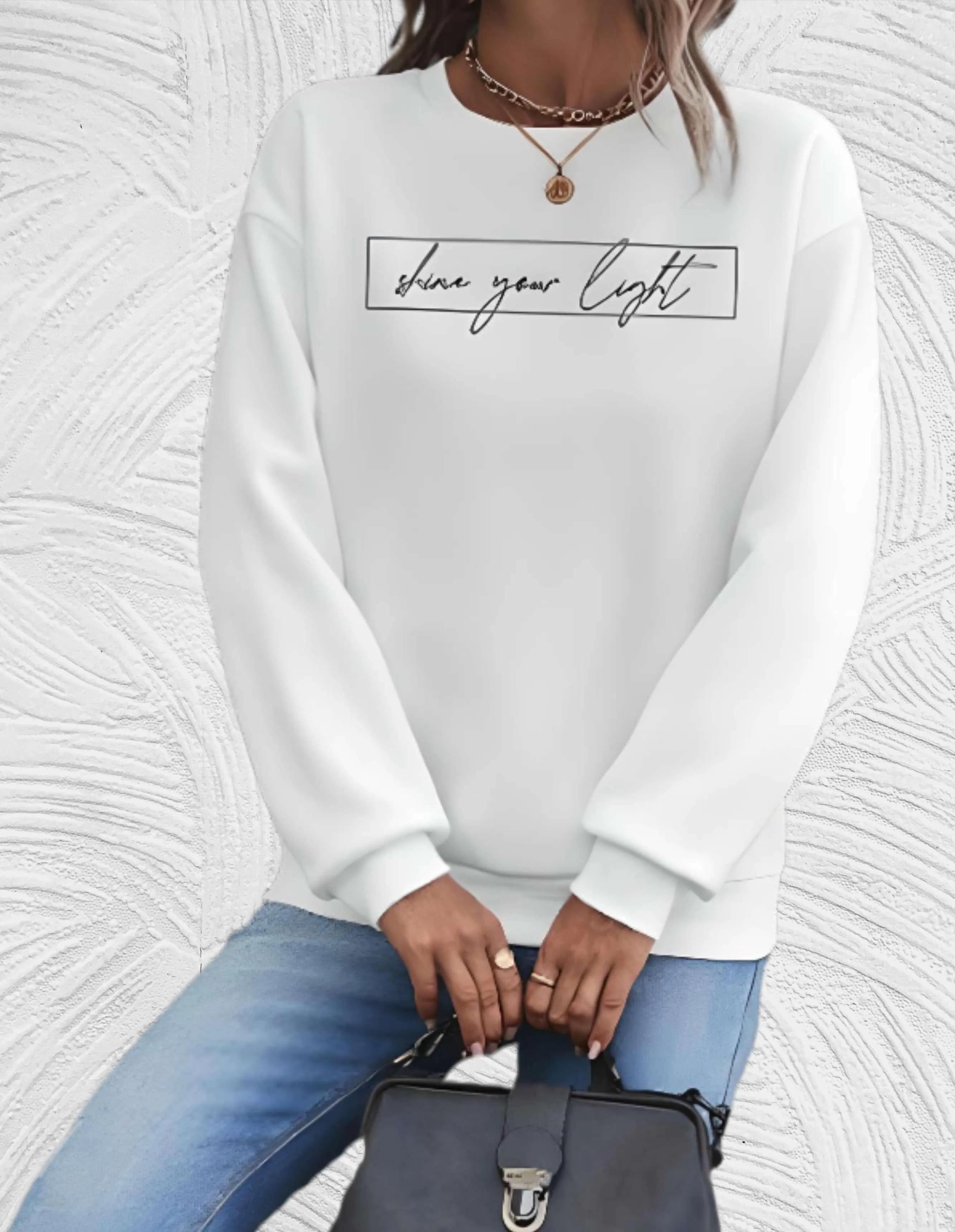 Ivyshape | Casual Sweater with Inscription