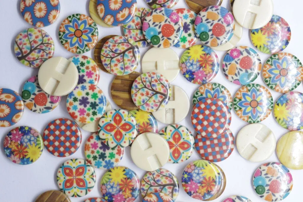 Multicolor Round Shaped Designer Wooden Buttons