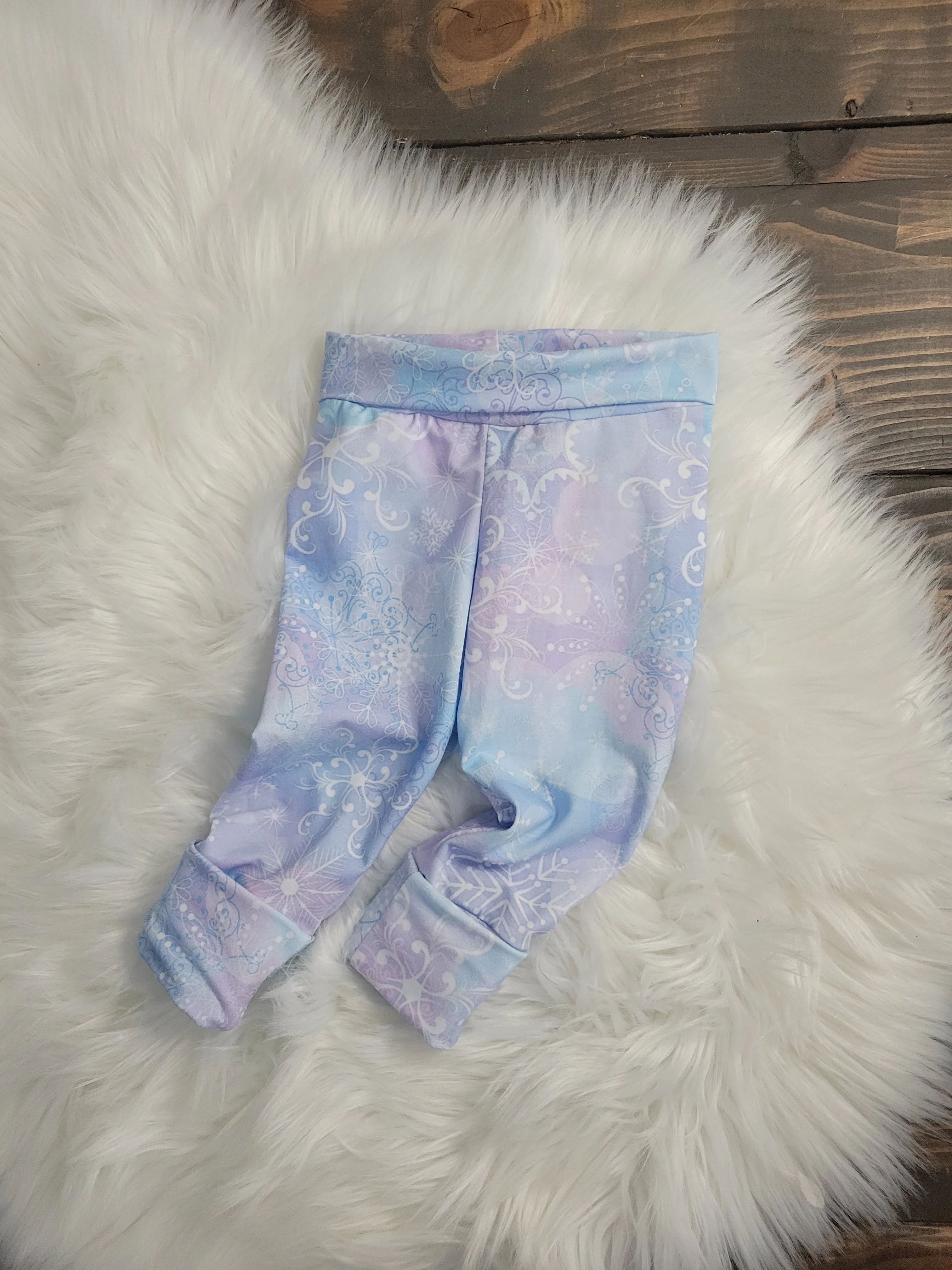 Pastel Snowflake Grow with Me Leggings