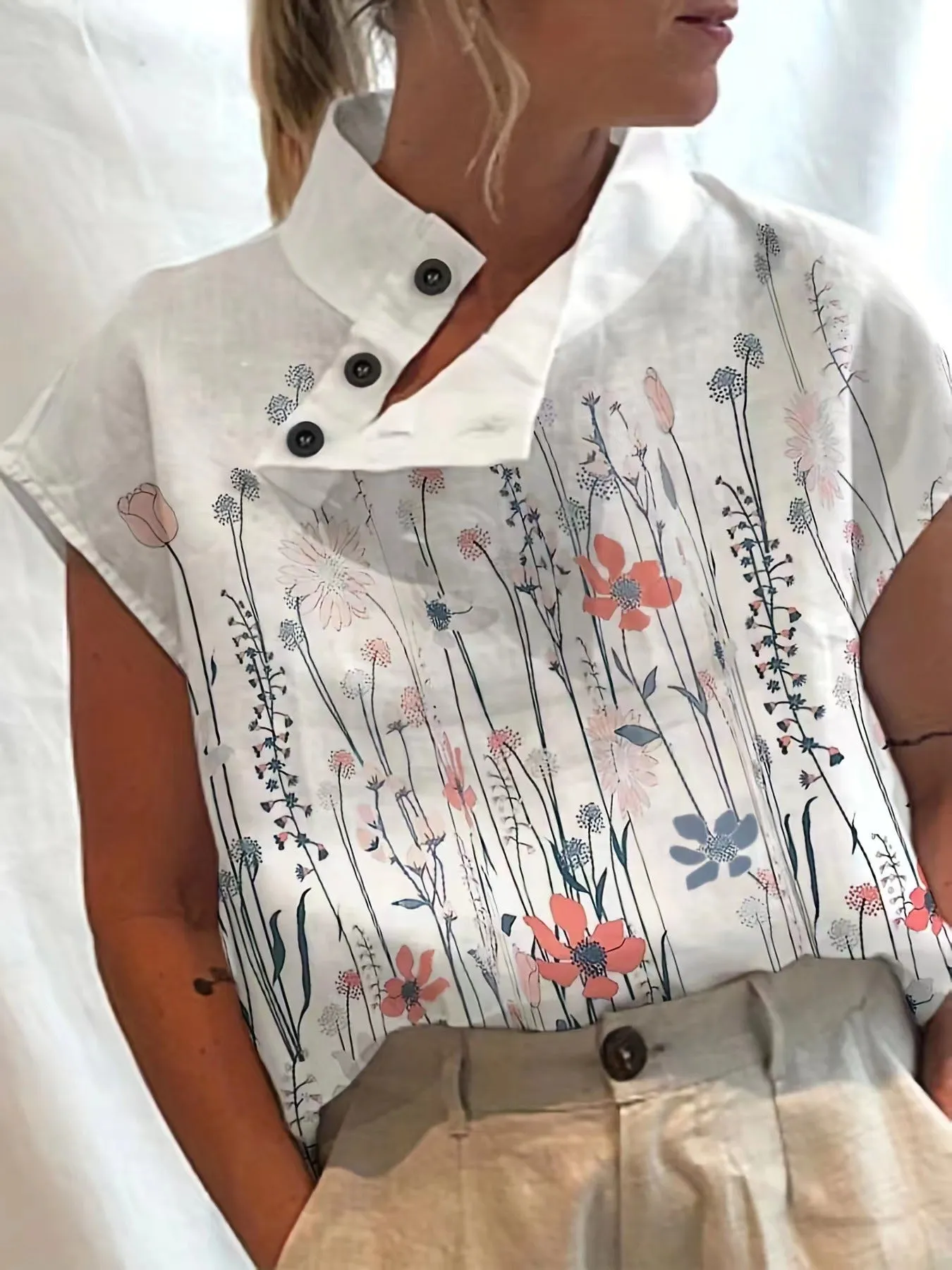 Women's Graceful Stand Collar Sleeve Digital Printing Blouses